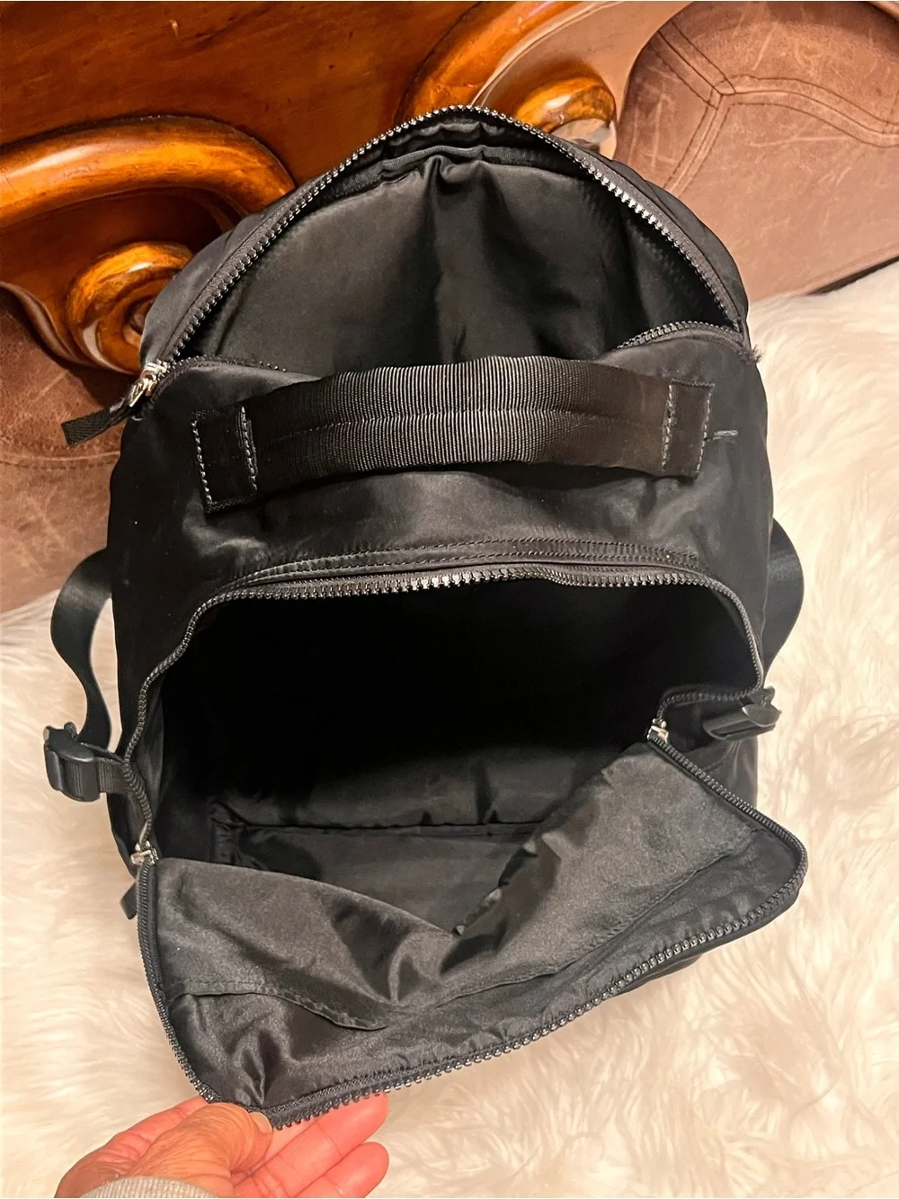lululemon athletica Black Men's Everyday Backpack 12X18 inches